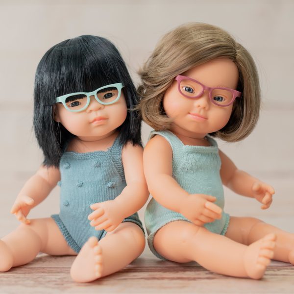 Baby doll asian girl with glasses and lead color rompers 38 cm - Bild 3